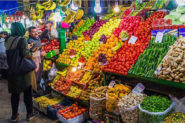 در تأمین اقلام تنظیم بازار هیچ کمبودی وجود ندارد/افزایش پنج درصدی قیمت سیب درختی