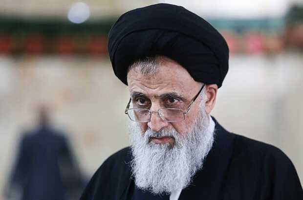 امام جمعه موقت یزد: هیات حاکمه آمریکا و اروپا در جنایات رژیم صهیونیستی شریک هستند