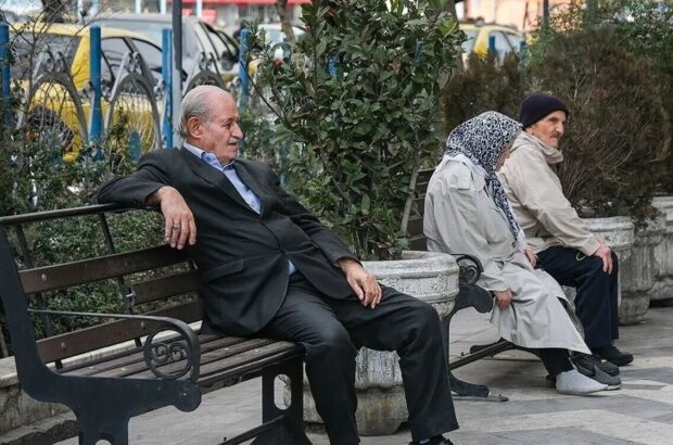 مدیرکل بهزیستی استان: روند پیرشدن در یزد با شتاب قابل توجه ادامه دارد
