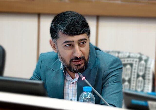 چرا شهرداری یزد در خصوص تغییر کاربری‌ زمین های ورزشی به تجاری سکوت کرد؟