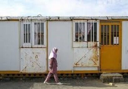 استان یزد دیگر مدرسه کانکسی ندارد/۳۰۰ مدرسه فرسوده داریم